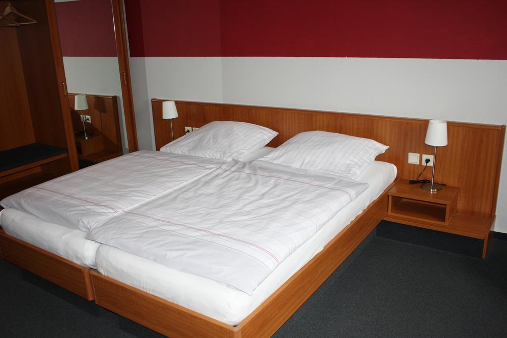 Hotel Energie17 à Sarstedt Chambre photo